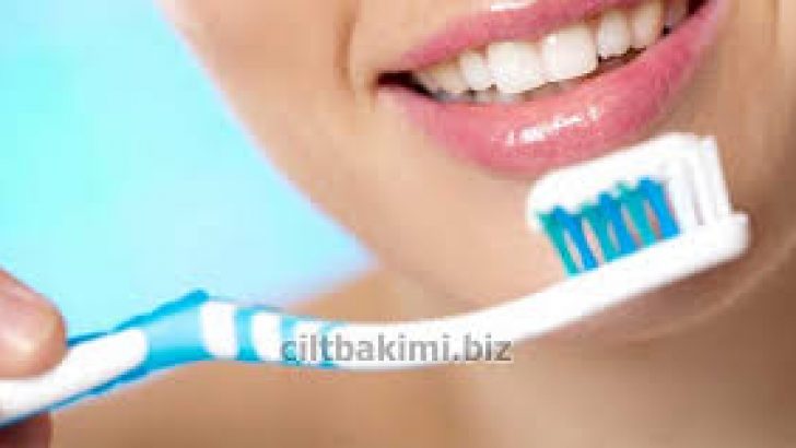 Diş Macunu Sivilceye İyi Gelirmi Cilt Beyazlatma Yöntemleri